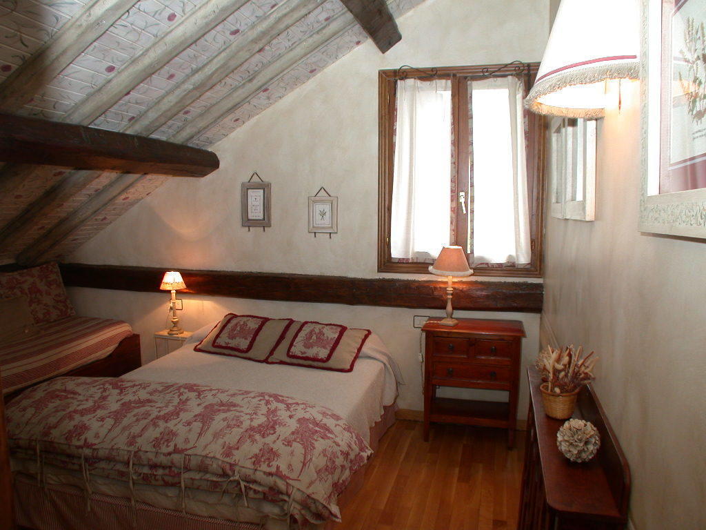 Hotel Casa Frauca Sarvisé Quarto foto